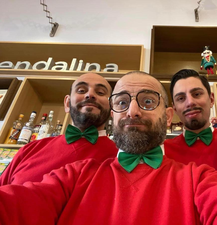 Guendalina Sweet Home - La Casetta Di Guendalina Trani Luaran gambar
