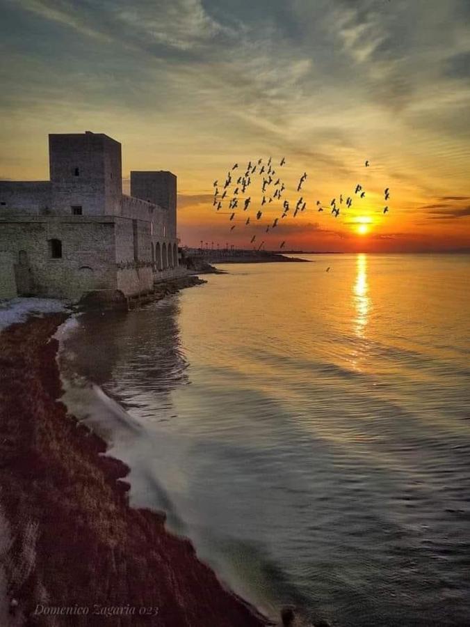 Guendalina Sweet Home - La Casetta Di Guendalina Trani Luaran gambar