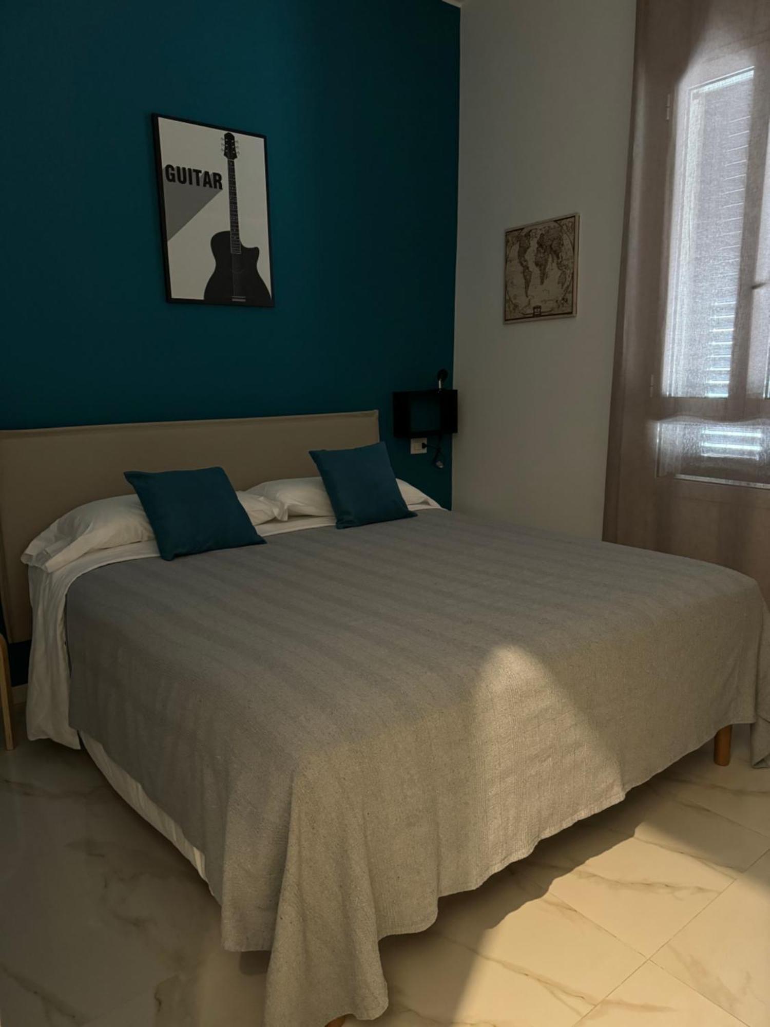 Guendalina Sweet Home - La Casetta Di Guendalina Trani Luaran gambar